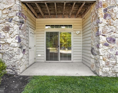3000 Fountainview Circle - Photo Thumbnail 13