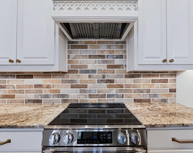 317 Highland Spring Ln - Photo Thumbnail 21