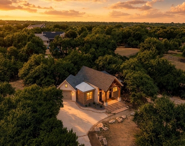 317 Highland Spring Ln - Photo Thumbnail 33