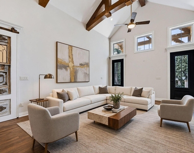 317 Highland Spring Ln - Photo Thumbnail 9