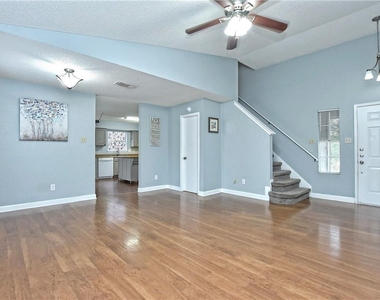10614 Marias River Dr - Photo Thumbnail 6