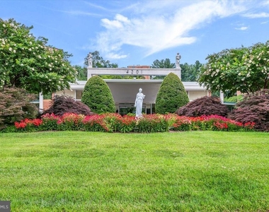 4201 Cathedral Avenue Nw - Photo Thumbnail 27