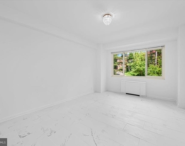 4201 Cathedral Avenue Nw - Photo Thumbnail 41