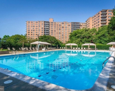 4201 Cathedral Avenue Nw - Photo Thumbnail 26