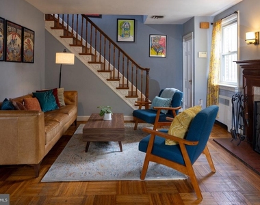 1446 Montana Avenue Ne - Photo Thumbnail 2