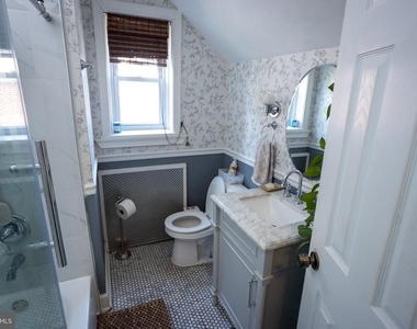 1446 Montana Avenue Ne - Photo Thumbnail 11