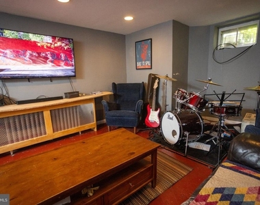 1446 Montana Avenue Ne - Photo Thumbnail 21