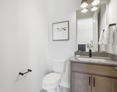 233 John Webster St - Photo Thumbnail 11