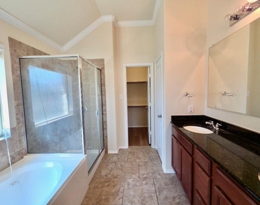 124 Jasper Trl - Photo Thumbnail 17