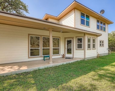 900 Wayside Drive - Photo Thumbnail 13