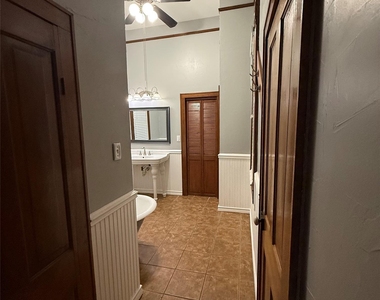 1604 S Austin Ave - Photo Thumbnail 20
