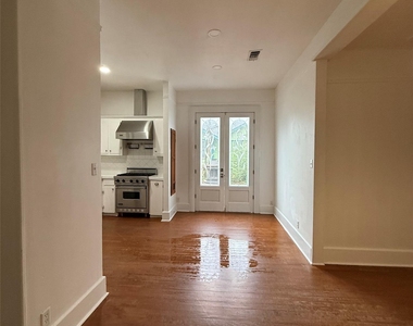 1604 S Austin Ave - Photo Thumbnail 29