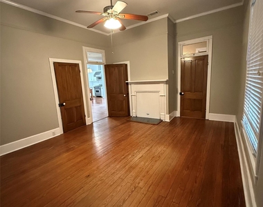 1604 S Austin Ave - Photo Thumbnail 24