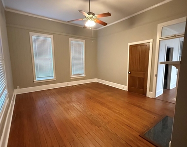 1604 S Austin Ave - Photo Thumbnail 25