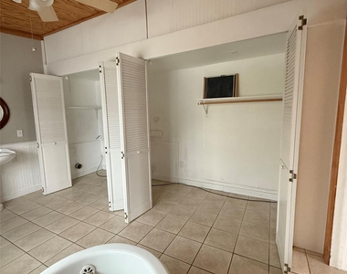 1604 S Austin Ave - Photo Thumbnail 35