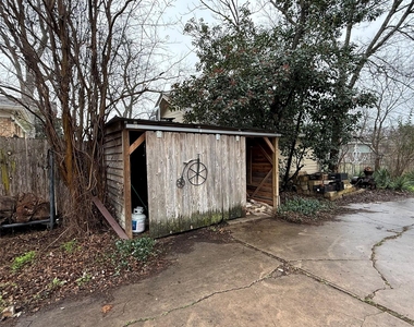 1604 S Austin Ave - Photo Thumbnail 5