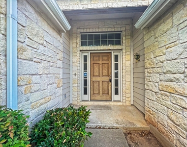 11112 Jockey Bluff Dr - Photo Thumbnail 4