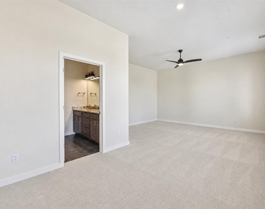 245 John Webster St - Photo Thumbnail 23