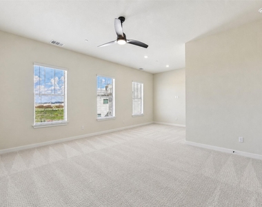 245 John Webster St - Photo Thumbnail 21