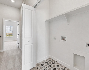 245 John Webster St - Photo Thumbnail 29