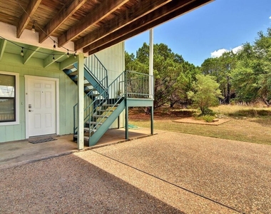 20800 Bonanza St - Photo Thumbnail 2