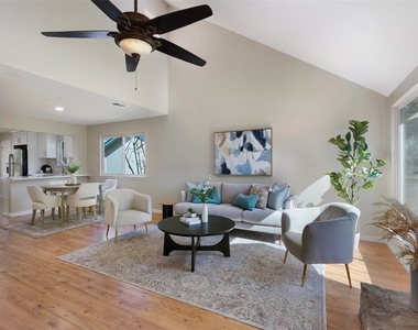 4303 Steve Scarbrough Dr - Photo Thumbnail 6