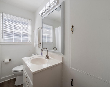 2509 Quarry Rd - Photo Thumbnail 25
