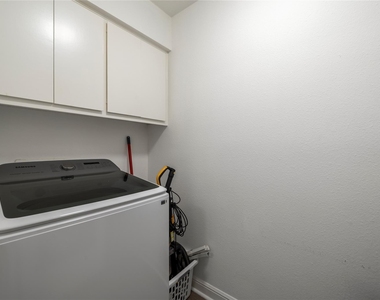 2509 Quarry Rd - Photo Thumbnail 21