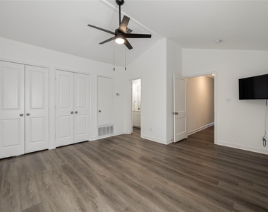 2509 Quarry Rd - Photo Thumbnail 31