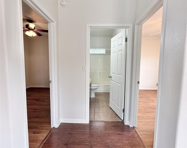 289 Heatherwood Dr - Photo Thumbnail 18