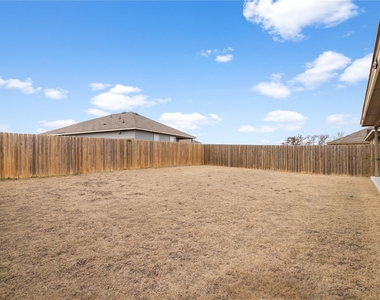 583 Taggart Trl - Photo Thumbnail 24