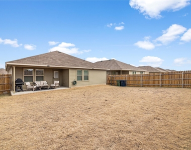 583 Taggart Trl - Photo Thumbnail 22