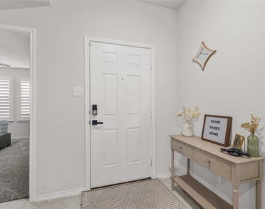 583 Taggart Trl - Photo Thumbnail 4