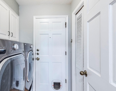 3214 Foster Ln - Photo Thumbnail 13