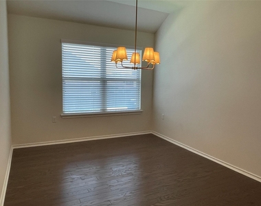 13313 Henneman Dr - Photo Thumbnail 20