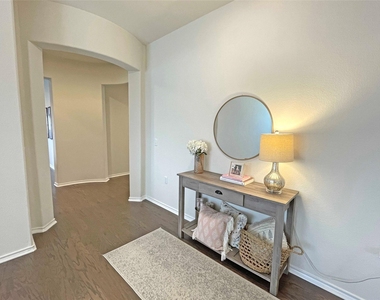 13313 Henneman Dr - Photo Thumbnail 4