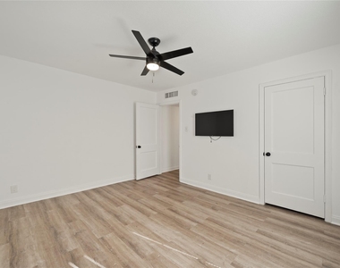 2509 Quarry Rd - Photo Thumbnail 27