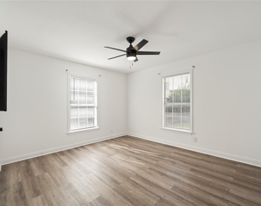 2509 Quarry Rd - Photo Thumbnail 25