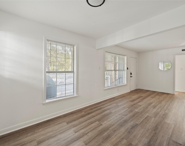 2509 Quarry Rd - Photo Thumbnail 13