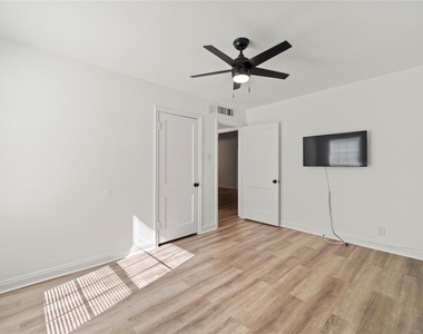 2509 Quarry Rd - Photo Thumbnail 22