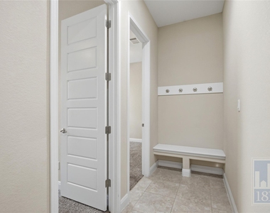 3805 Hidden Harbor Dr - Photo Thumbnail 24