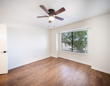 1740 Timber Ridge Rd - Photo Thumbnail 3