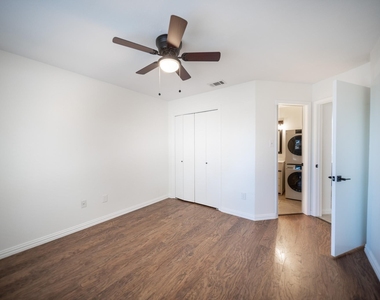 1740 Timber Ridge Rd - Photo Thumbnail 4