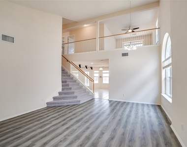 11116 Los Comancheros Rd - Photo Thumbnail 4