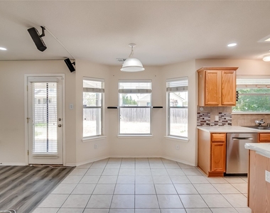 11116 Los Comancheros Rd - Photo Thumbnail 12
