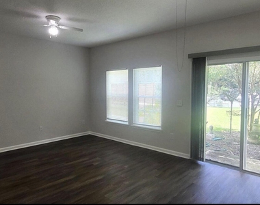 1573 Biscayne Bay Drive - Photo Thumbnail 5