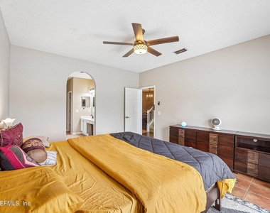 1629 Sandy Springs Drive - Photo Thumbnail 25