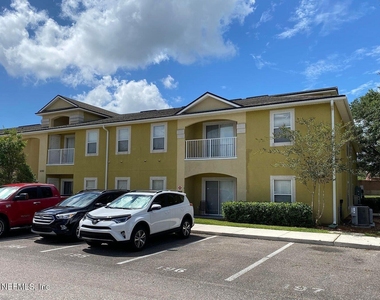 6860 Skaff Avenue - Photo Thumbnail 1