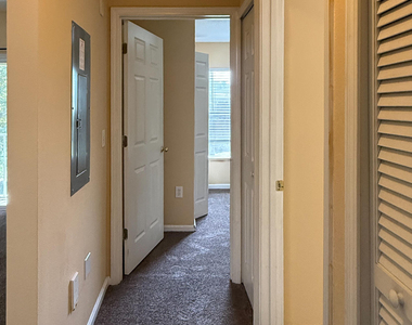 6860 Skaff Avenue - Photo Thumbnail 22