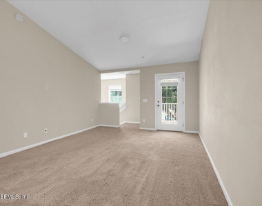 575 Oakleaf Plantation Parkway - Photo Thumbnail 4